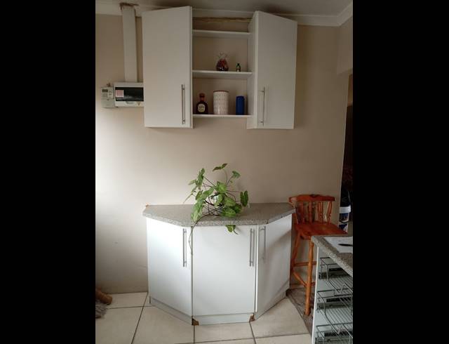 2 BEDROOM HOUSE FOR SALE IN NTUZUMA
